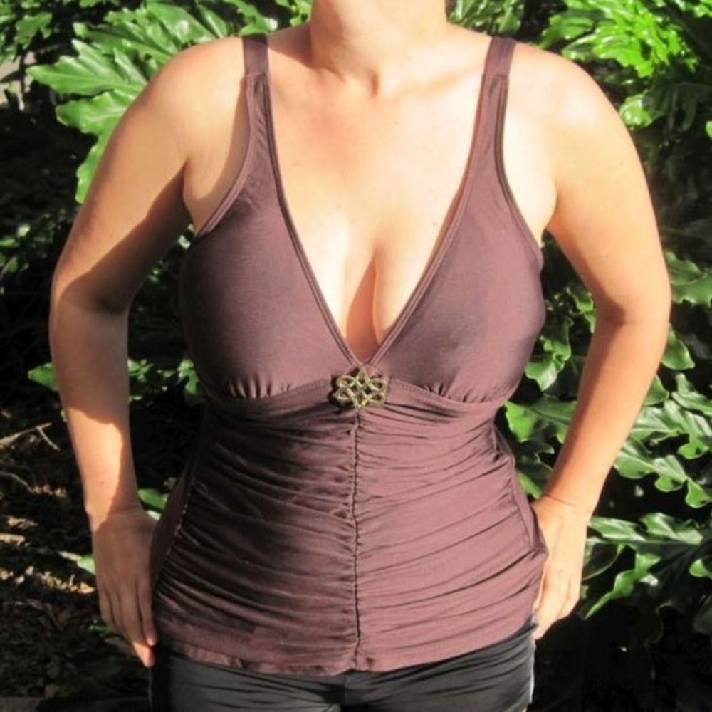 Antonio Melani Brown Java Estilo Ruched Tankini Top Golden Metal Accent Stretchy